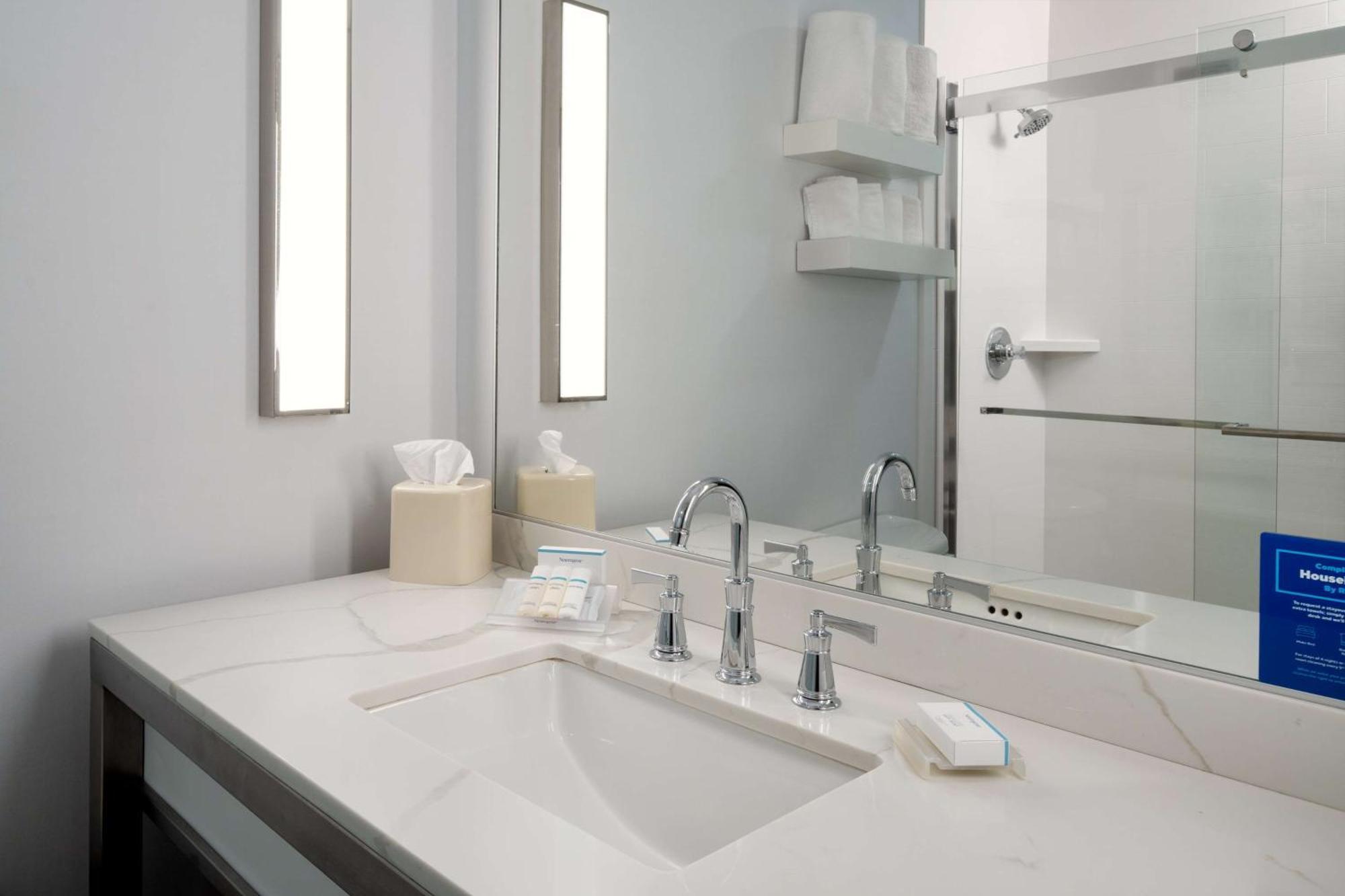 Hilton Garden Inn Folsom Zewnętrze zdjęcie