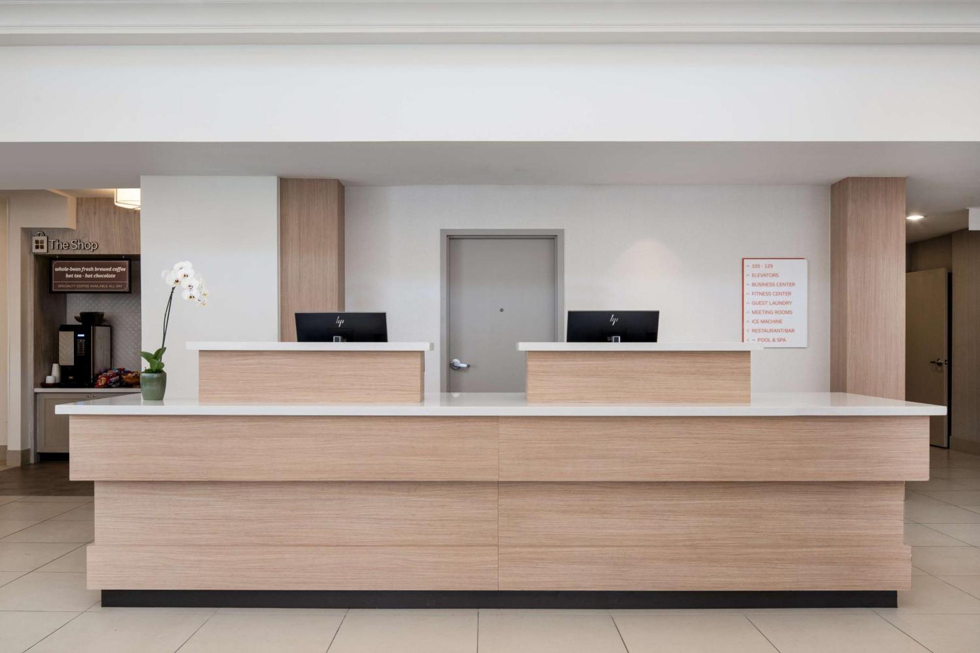 Hilton Garden Inn Folsom Zewnętrze zdjęcie